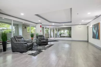 302 9018 208 Street, Langley, BC, Langley — Apartment/Condo for sale