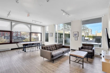 Office / Den Photo of 607 668 Columbia Street, New Westminster, BC