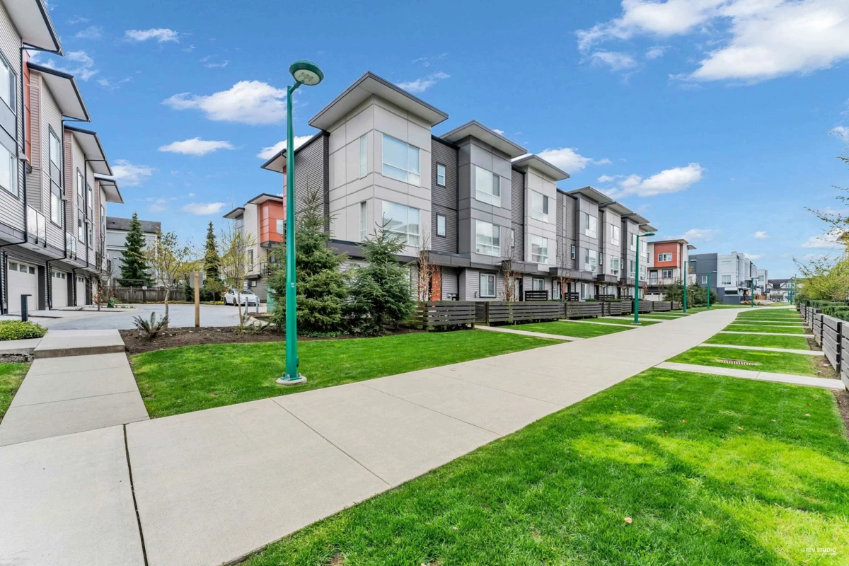 Exterior Rear Photo of 13 18887 72a Avenue, Surrey, BC