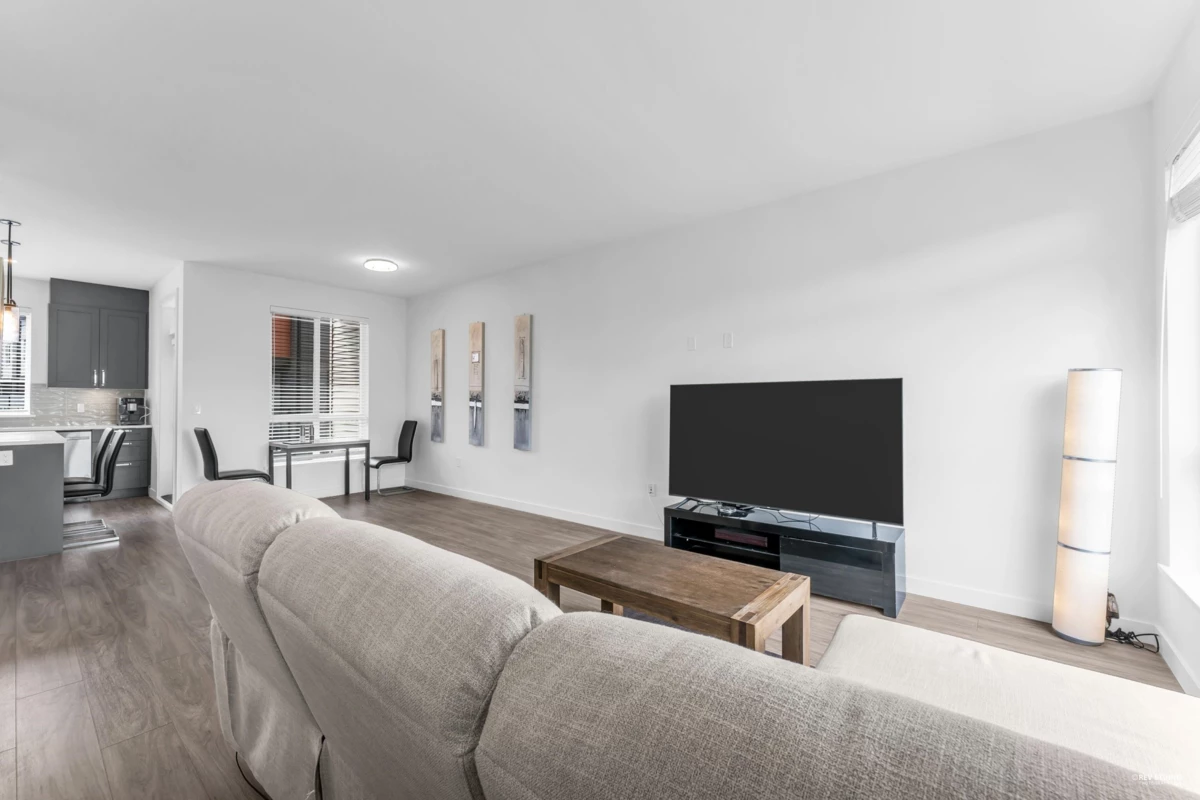 Family Room Photo of 13 18887 72a Avenue, Surrey, BC