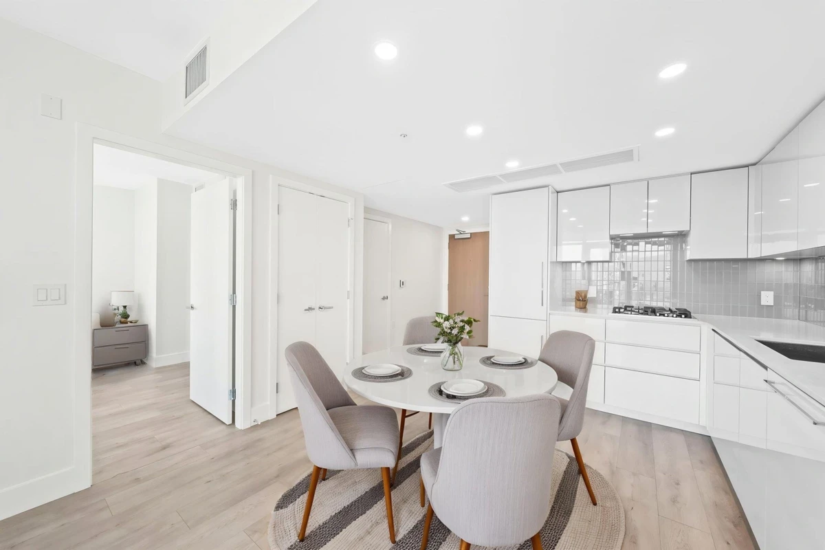 Living Room Photo of 1607 10428 Whalley Boulevard, Surrey, BC