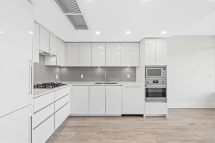 Breakfast Nook Photo of 1607 10428 Whalley Boulevard, Surrey, BC