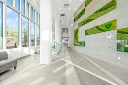 Hallway Photo of 1607 10428 Whalley Boulevard, Surrey, BC