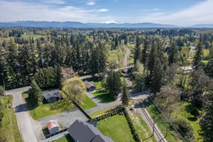 Swimming Pool Photo of 26393 64 Avenue, Langley, BC