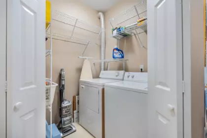Hallway Photo of 135 3098 Guildford Way, Coquitlam, BC
