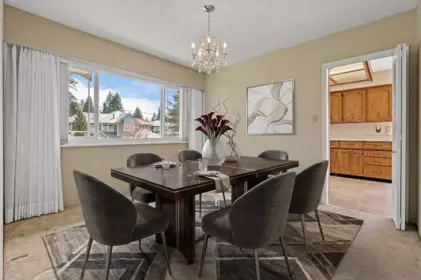 1189 Edgewood Place, North Vancouver, BC, North Vancouver — Single Family Residence for sale