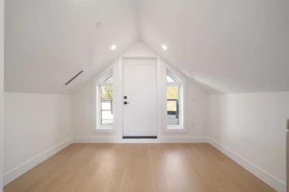 Powder Room Photo of 4830 Duchess Street, Vancouver, BC