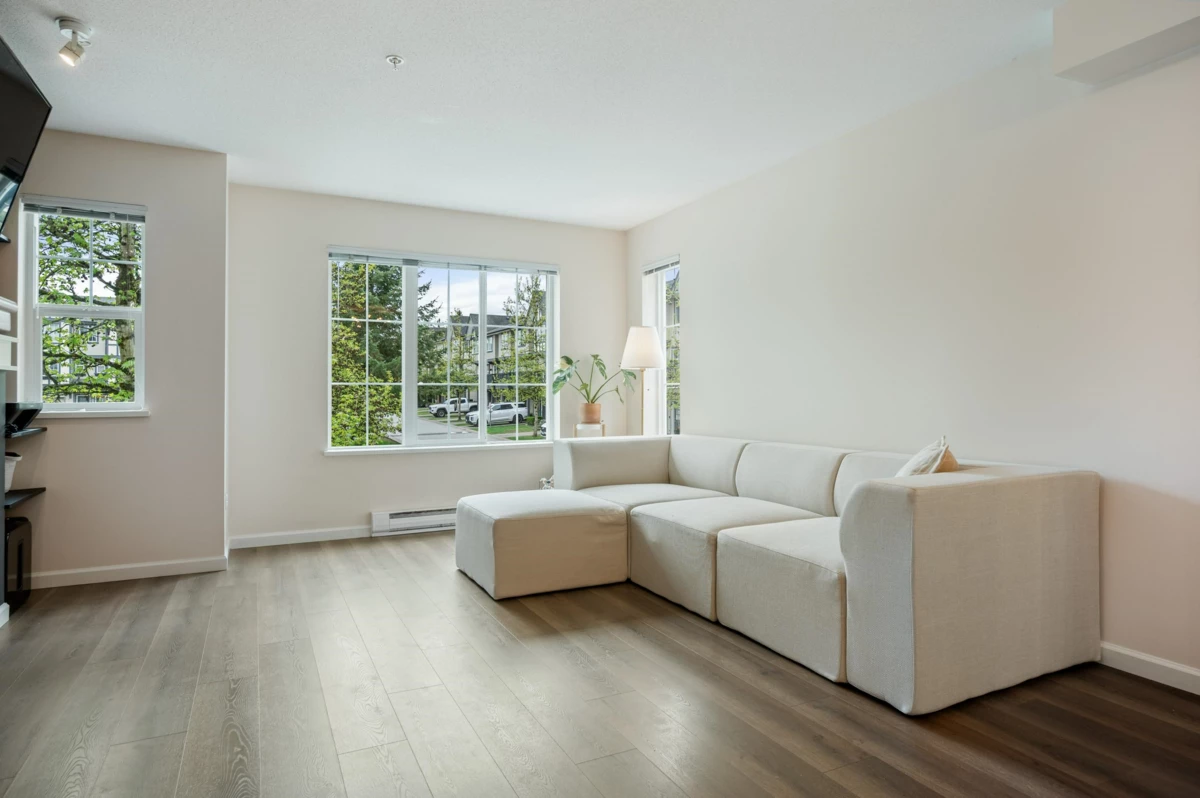 Family Room Photo of 152 20875 80 Avenue, Langley, BC