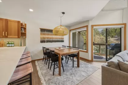 32 6127 Eagle Ridge Crescent, Whistler, BC, Whistler — Townhouse for sale