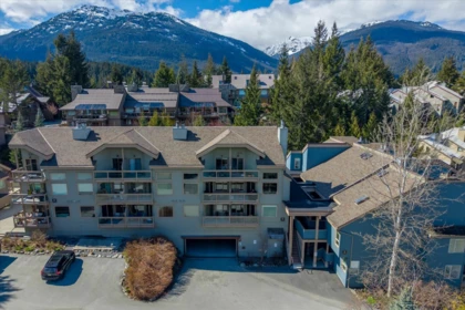 Front Yard Photo of 32 6127 Eagle Ridge Crescent, Whistler, BC