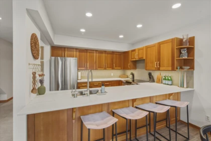 Kitchen Island Photo of 32 6127 Eagle Ridge Crescent, Whistler, BC