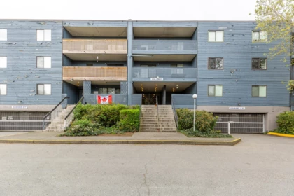 Garden / Landscaping Photo of 309 5906 176a Street, Surrey, BC