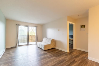 Kitchen Photo of 309 5906 176a Street, Surrey, BC