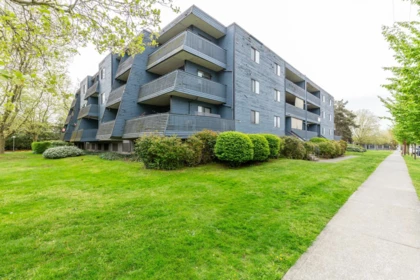 Swimming Pool Photo of 309 5906 176a Street, Surrey, BC