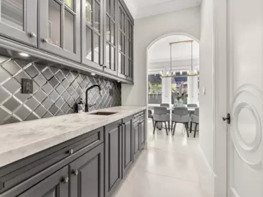 Kitchen Island Photo of 16375 30b Avenue, Surrey, BC