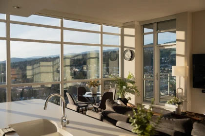 Breakfast Nook Photo of 3401 2968 Glen Drive, Coquitlam, BC
