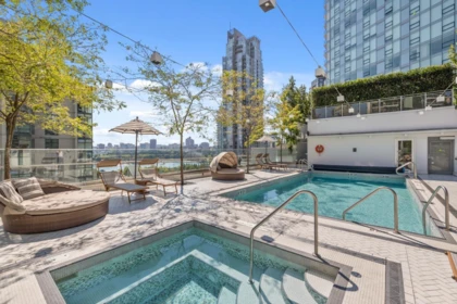 201 499 Pacific Street, Vancouver, BC, Vancouver — Apartment/Condo for sale