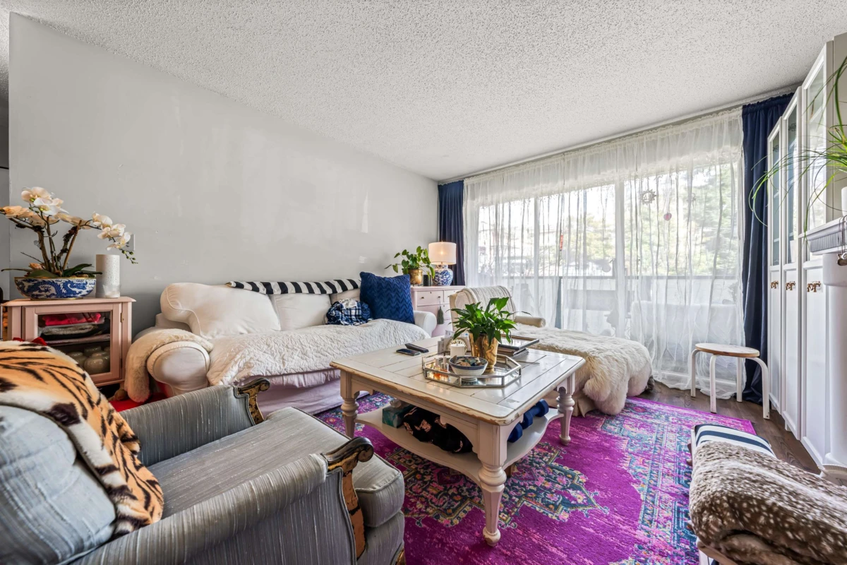 Dining Area Photo of 207 230 Mowat Street, New Westminster, BC
