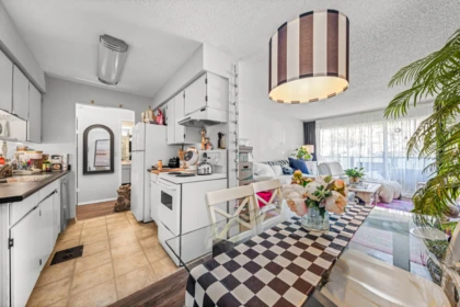Office / Den Photo of 207 230 Mowat Street, New Westminster, BC