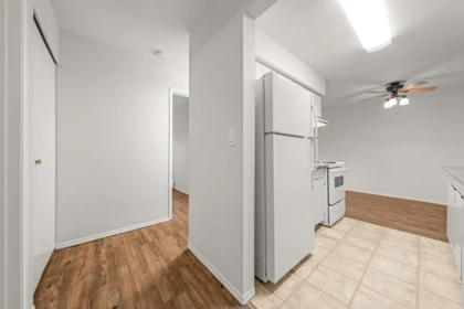 Walk-In Closet Photo of 207 230 Mowat Street, New Westminster, BC
