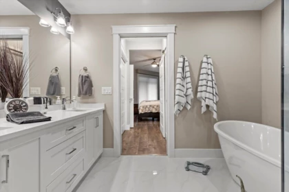 Laundry Room Photo of 102 5384 Tyee Lane, Chilliwack, BC