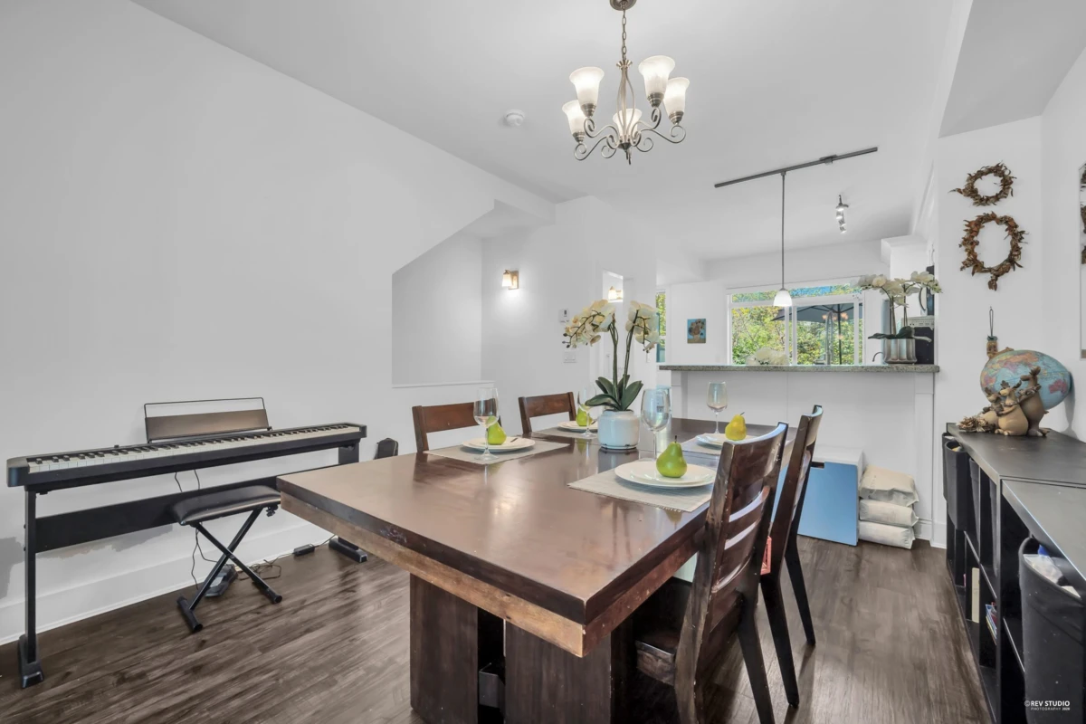 Dining Area Photo of 33 1299 Coast Meridian Road, Coquitlam, BC