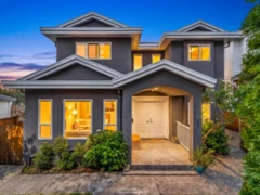 627 E 30th Avenue, Vancouver, BC