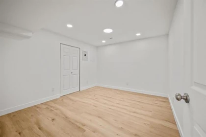 Entry Foyer Photo of 23015 124b Avenue, Maple Ridge, BC