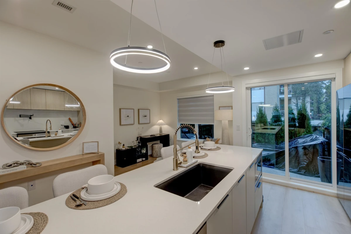 Dining Area Photo of 7 339 Keary Street, New Westminster, BC