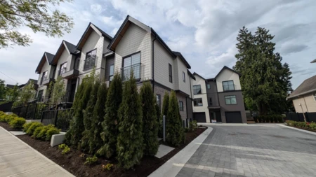 Garden / Landscaping Photo of 7 339 Keary Street, New Westminster, BC