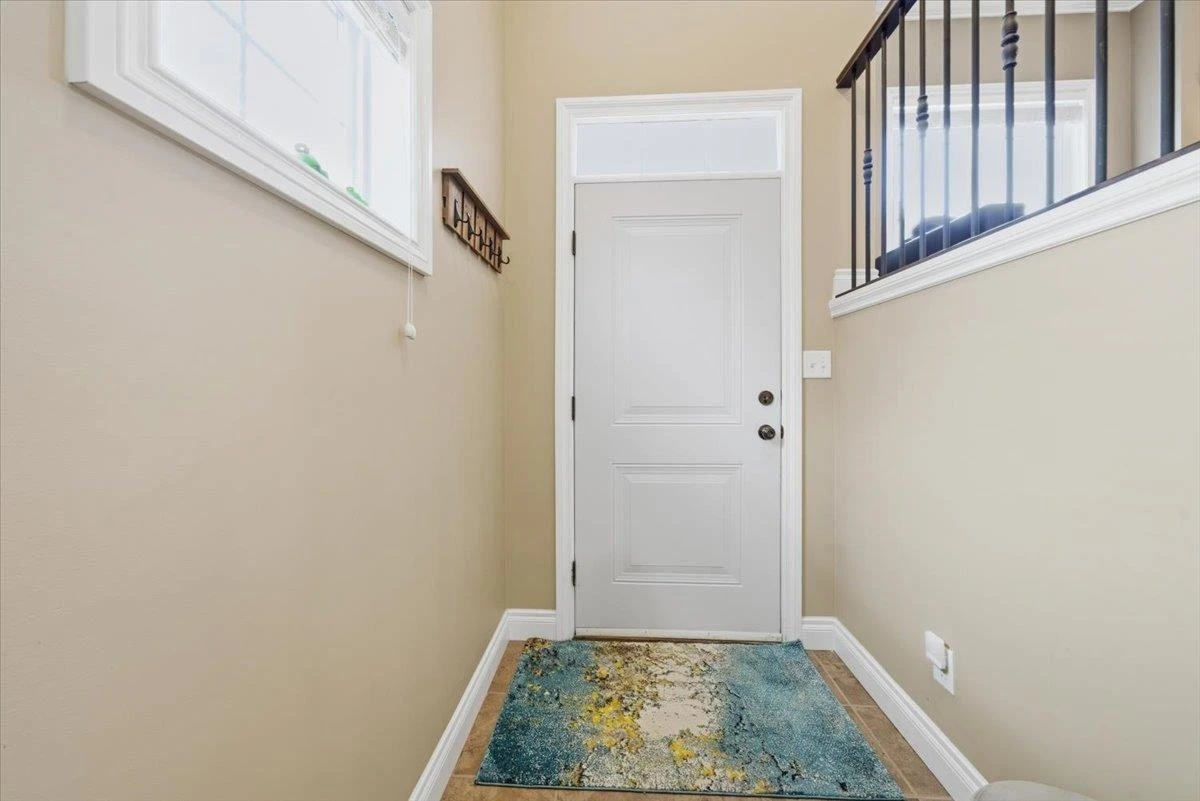 Living Room Photo of 57 6498 Southdowne Place, Chilliwack, BC