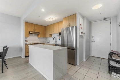 Breakfast Nook Photo of 1407 7388 Sandborne Avenue, Burnaby, BC