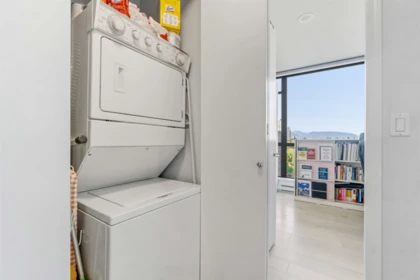 Laundry Room Photo of 1407 7388 Sandborne Avenue, Burnaby, BC
