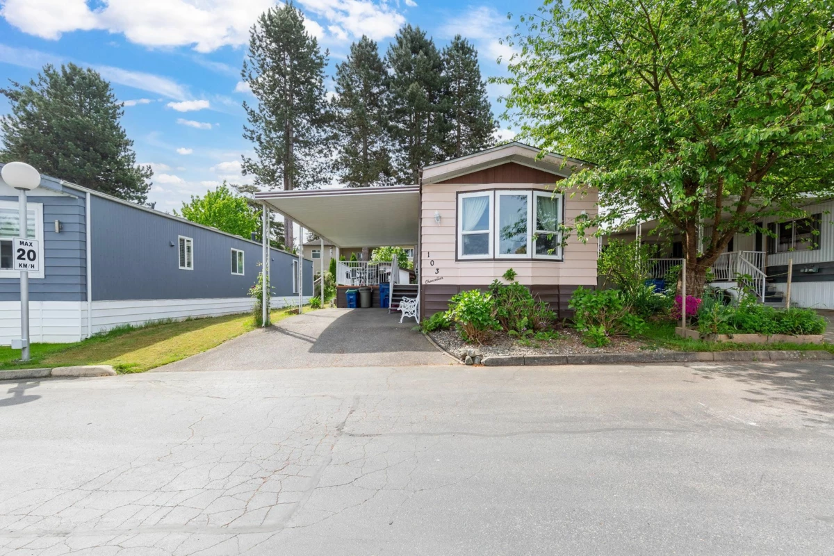 Living Room Photo of 103 8224 134 Street, Surrey, BC