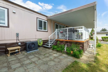 Front Yard Photo of 103 8224 134 Street, Surrey, BC