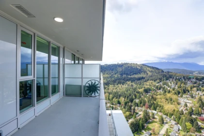 Entry Foyer Photo of 4603 567 Clarke Road, Coquitlam, BC