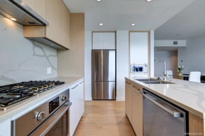 Pantry Photo of 4603 567 Clarke Road, Coquitlam, BC