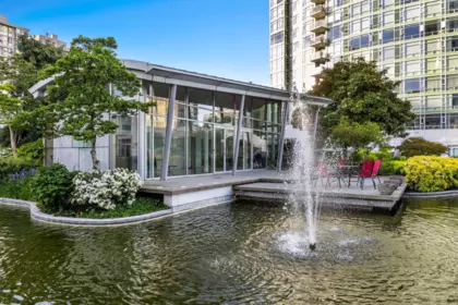 Street View Photo of PH 1701 189 Davie Street, Vancouver, BC