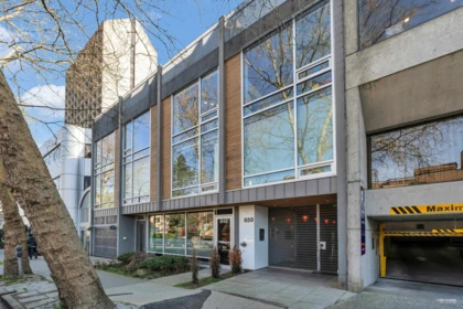 Outdoor Deck Photo of 2 850 W 8th Avenue, Vancouver, BC