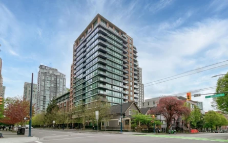 Basement Recreation Room Photo of 407 1088 Richards Street, Vancouver, BC
