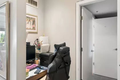 Walk-In Closet Photo of 407 14300 Riverport Way, Richmond, BC