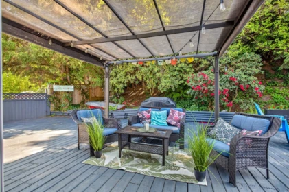 Hot Tub / Spa Photo of 23594 108 Avenue, Maple Ridge, BC