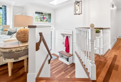 Mudroom Photo of 23594 108 Avenue, Maple Ridge, BC