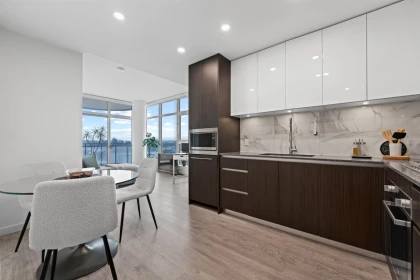 Kitchen Island Photo of 703 5333 Goring Street, Burnaby, BC