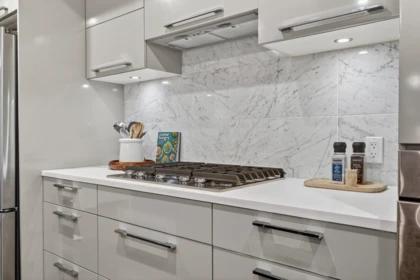 Kitchen Island Photo of 205 1160 Oxford Street, Surrey, BC