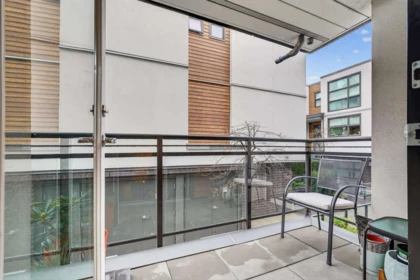 Office / Den Photo of 205 1160 Oxford Street, Surrey, BC
