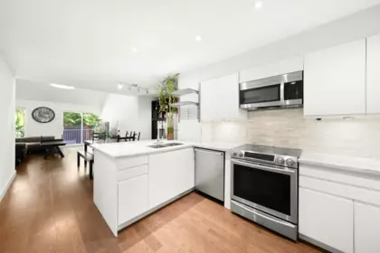 4707 Cedarglen Place, Burnaby, BC, Burnaby — Townhouse for sale