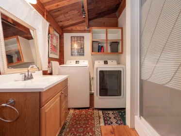 Hallway Photo of 8626 Redrooffs Road, Halfmoon Bay, BC