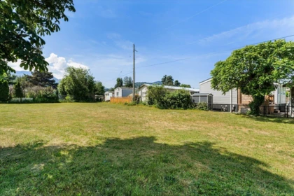 Backyard Photo of 86 45640 Watson Road, Chilliwack, BC
