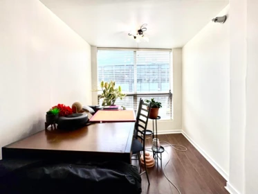 Laundry Room Photo of 406 933 Seymour Street, Vancouver, BC